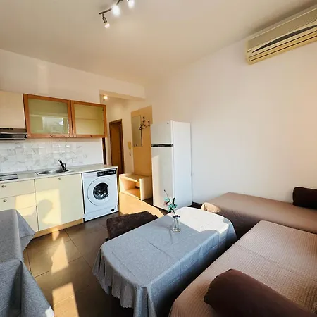 Apartman Sunny House 102 One Bedroom