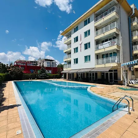 Sunny House 102 One Bedroom Apartman *