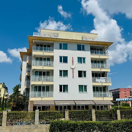 Sunny House 102 One Bedroom * Napospart