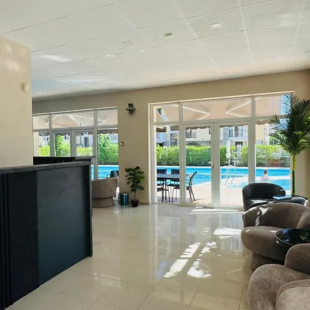 Sunny House 102 One Bedroom Apartman *