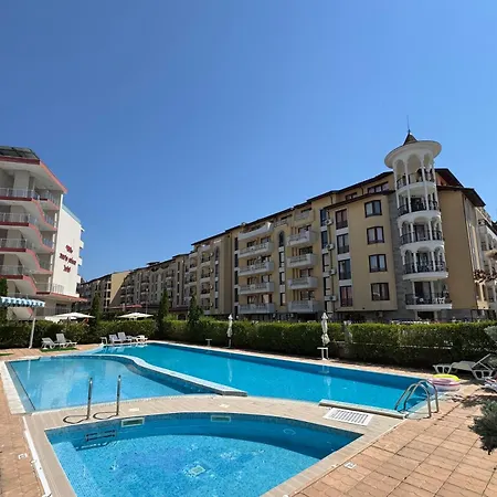 Sunny House 102 One Bedroom Apartman